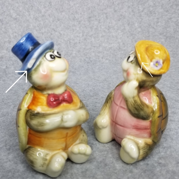 Vintage Mr&Mrs Turtle Top‎ Hat Salt and Pepper Shakers Set - Picture 9 of 14